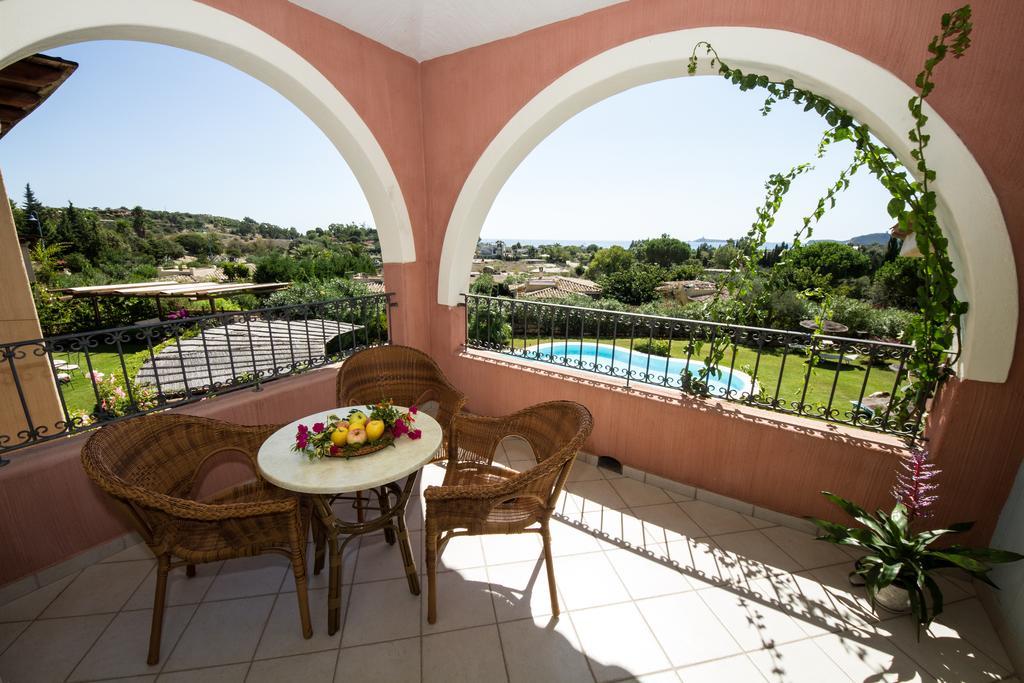Hotel Mariposas Villasimius Exterior photo