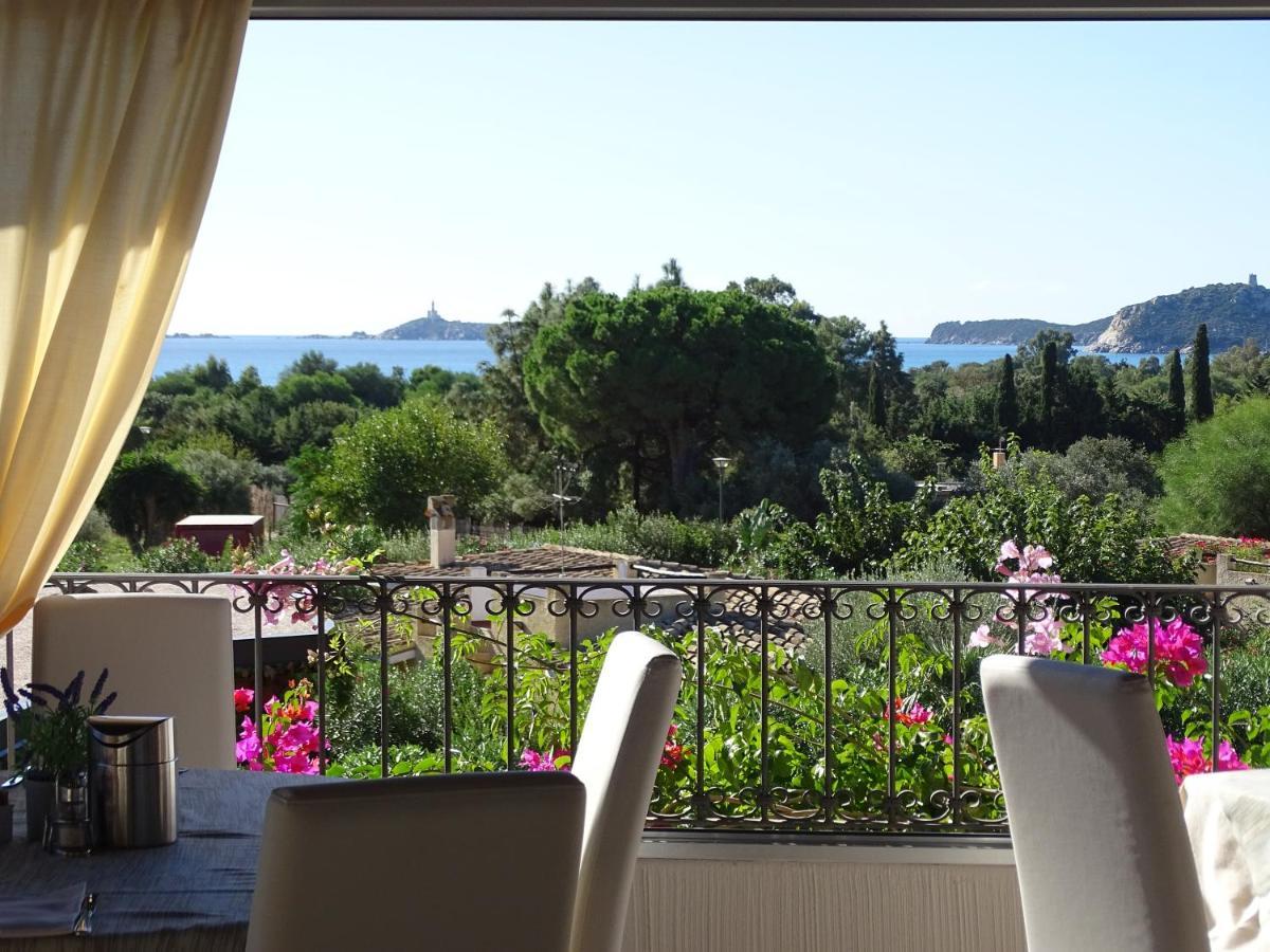 Hotel Mariposas Villasimius Exterior photo