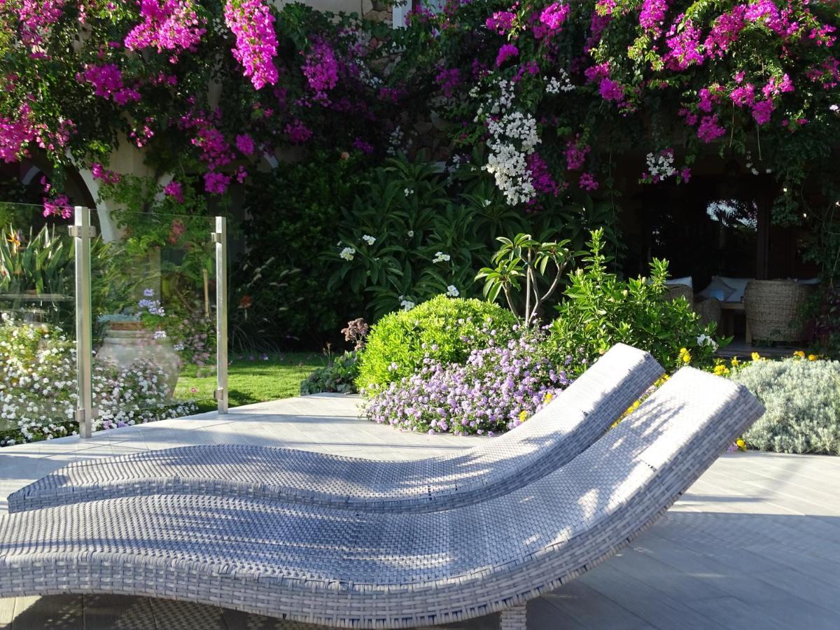 Hotel Mariposas Villasimius Exterior photo